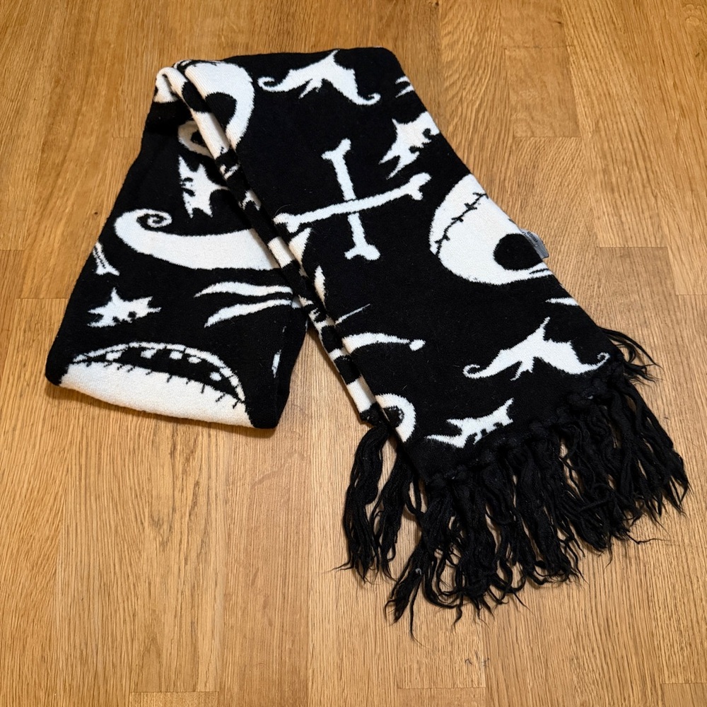 Disney Nightmare Before Christmas Black Knit Fringed Scarf